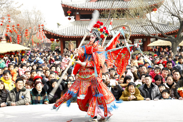 古都新年开封梦回千年汴京庙会依旧